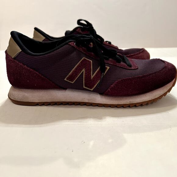 New Balance 501 WZ501TLA Sneakers Tennis Shoes Women's Purple Suede Accents 8 - Picture 2 of 11
